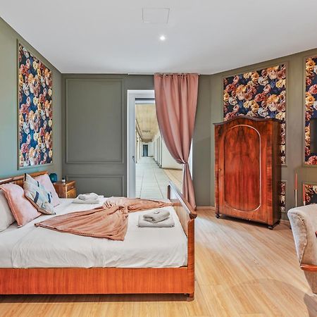 Stylish Flower Power Studio - Close To City Center & Public Transport - Ac & Wifi Bécs Kültér fotó