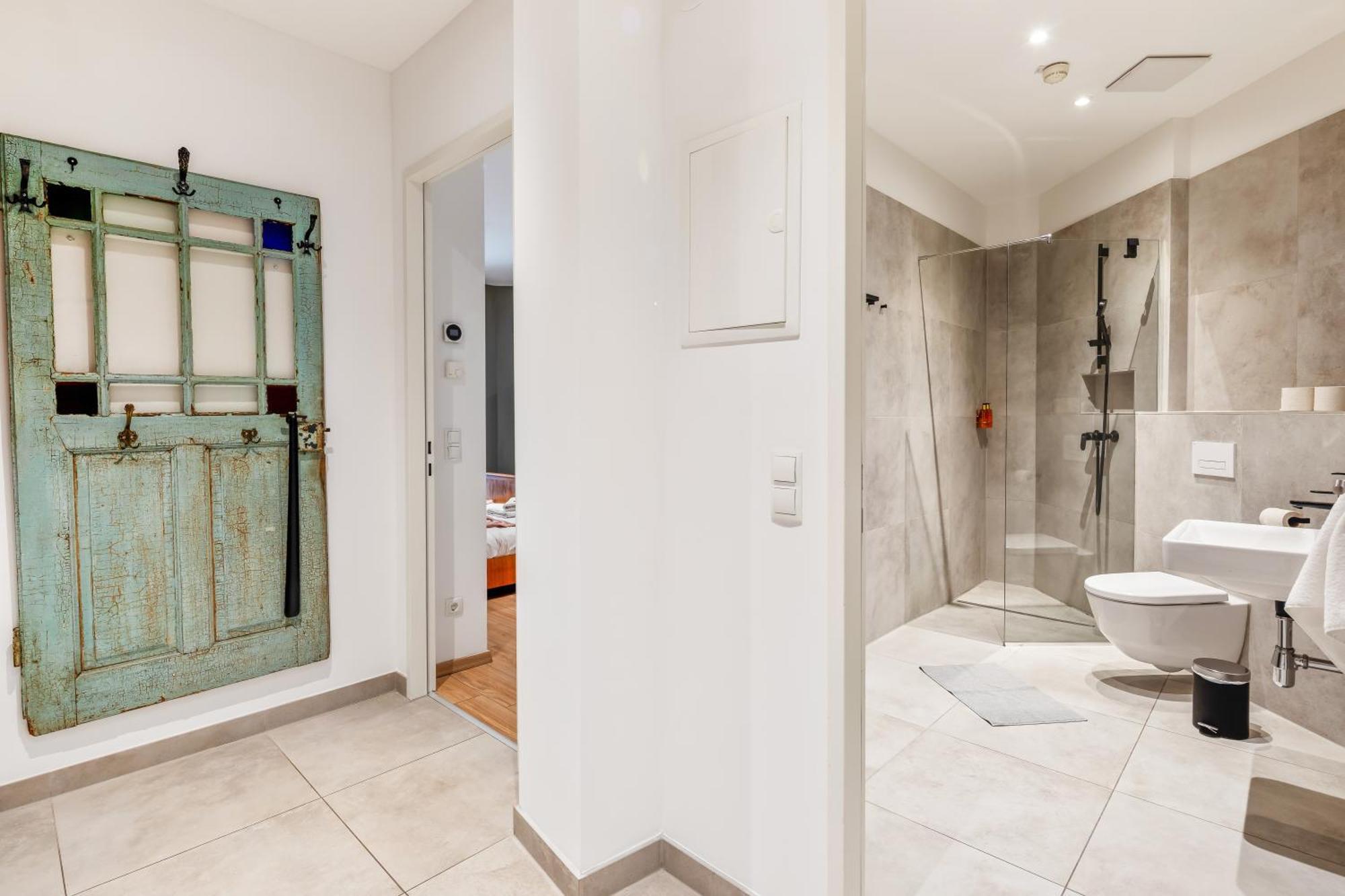 Stylish Flower Power Studio - Close To City Center & Public Transport - Ac & Wifi Bécs Kültér fotó