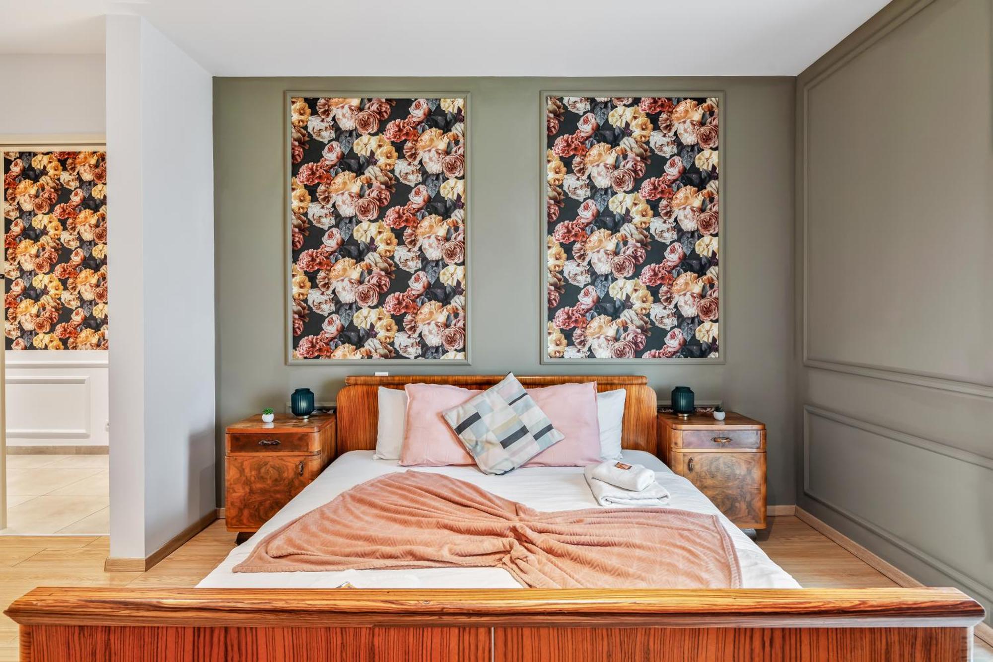 Stylish Flower Power Studio - Close To City Center & Public Transport - Ac & Wifi Bécs Kültér fotó